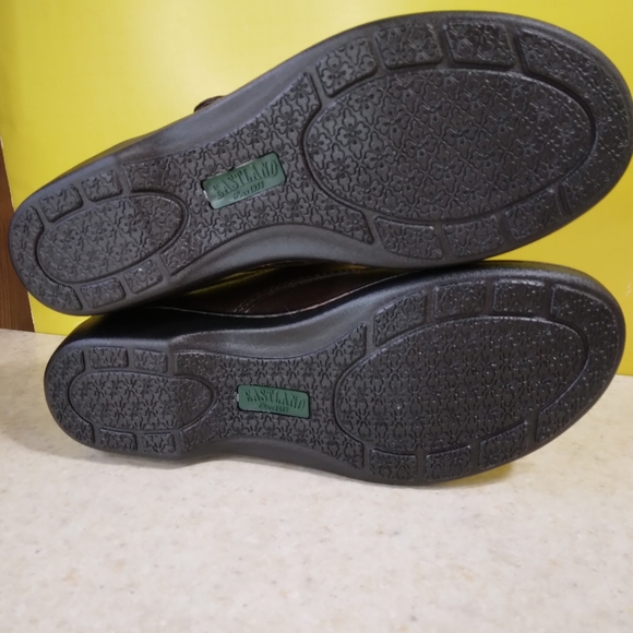 Eastland Sherri Clogs, women's size 7.5 - Picture 7 of 10